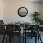 3bed House Sleeps 5 Close To Cook Hospital *
