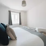 3bed House Sleeps 5 Close To Cook Hospital *