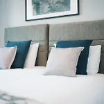 3bed House Sleeps 5 Close To Cook Hospital Ferienhaus *